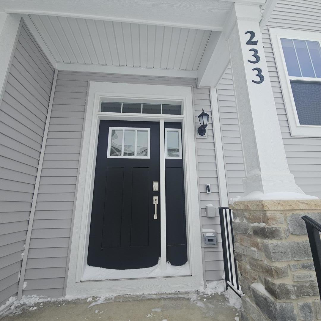 233 Settlers Place, West Dundee, IL 60118