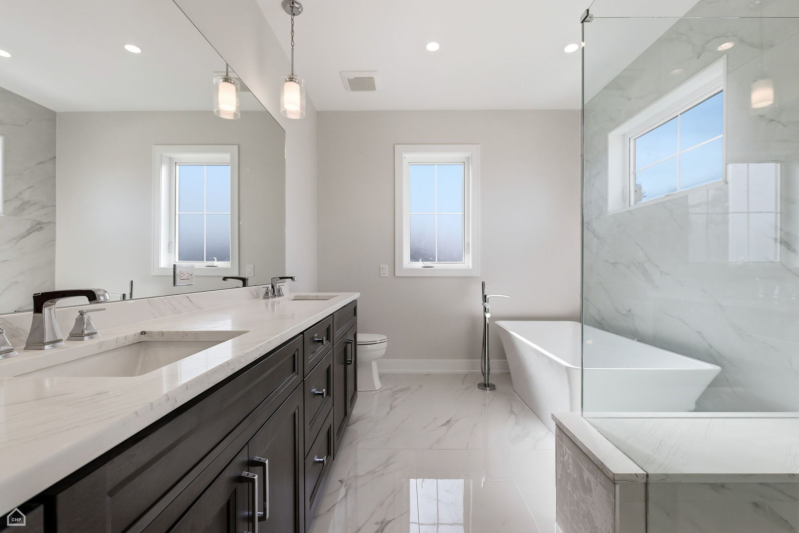 1220 Courtland Avenue, Park Ridge, IL 60068