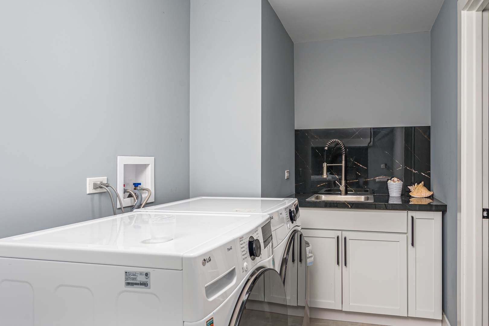 101 N Schoenbeck Road, Prospect Heights, IL 60070