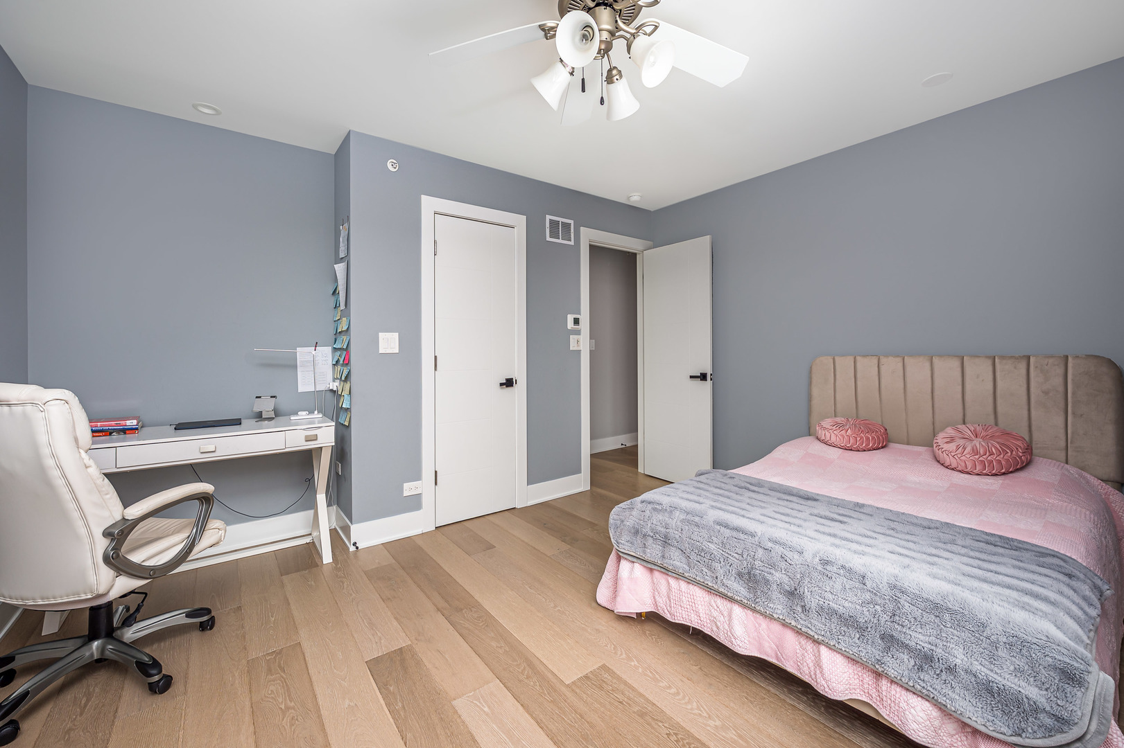 101 N Schoenbeck Road, Prospect Heights, IL 60070