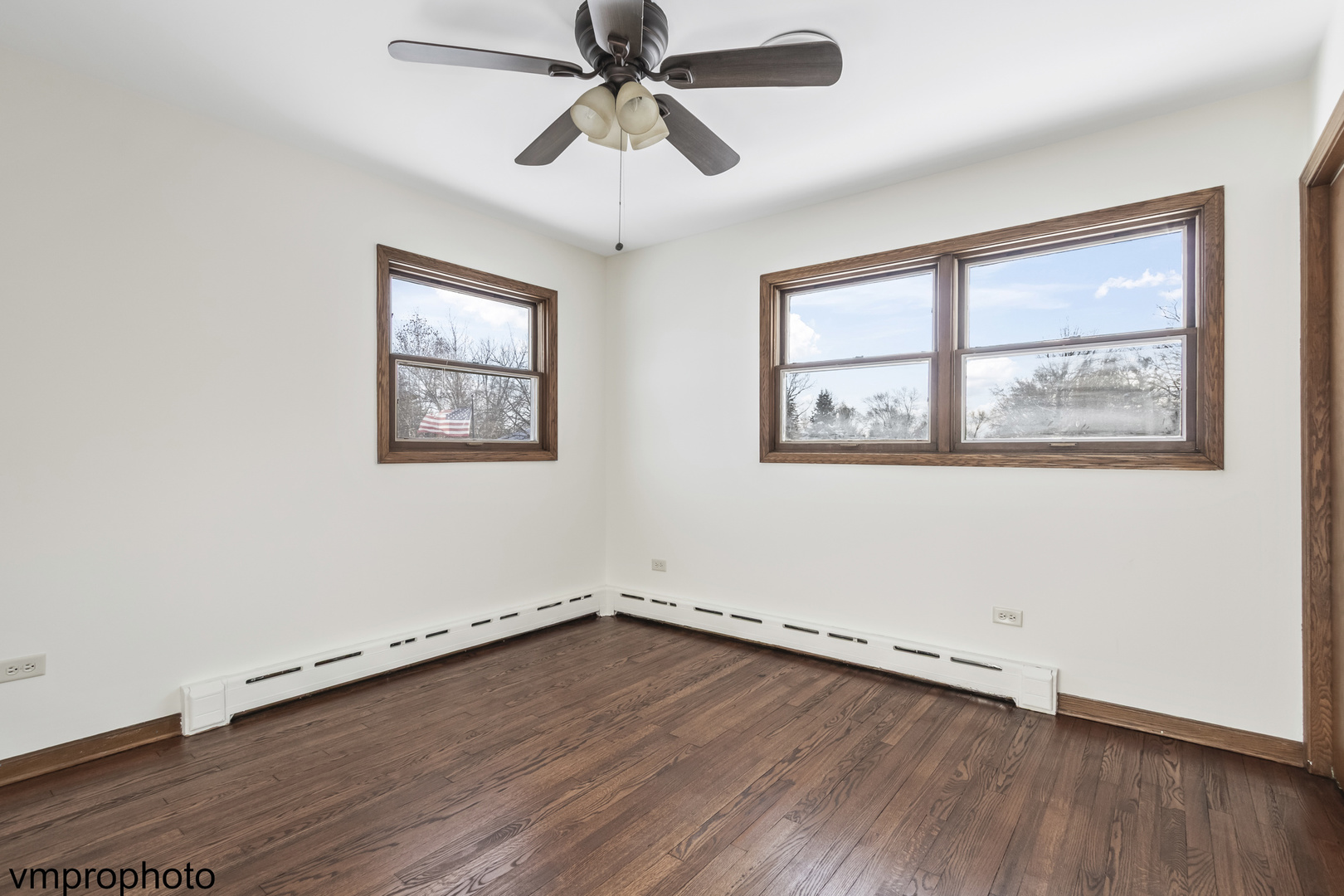 1414 W Vine Street, Arlington Heights, IL 60005