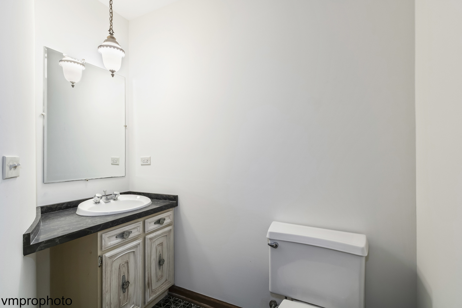 1414 W Vine Street, Arlington Heights, IL 60005