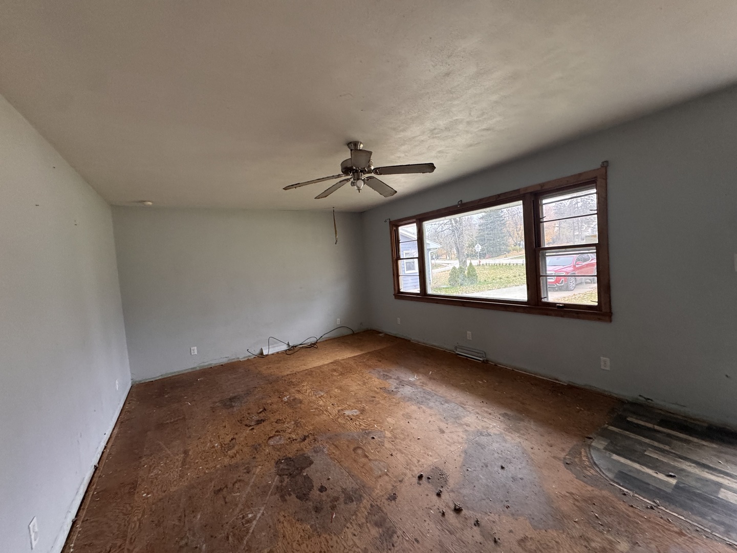 912 Chicago Avenue, Dixon, IL 61021