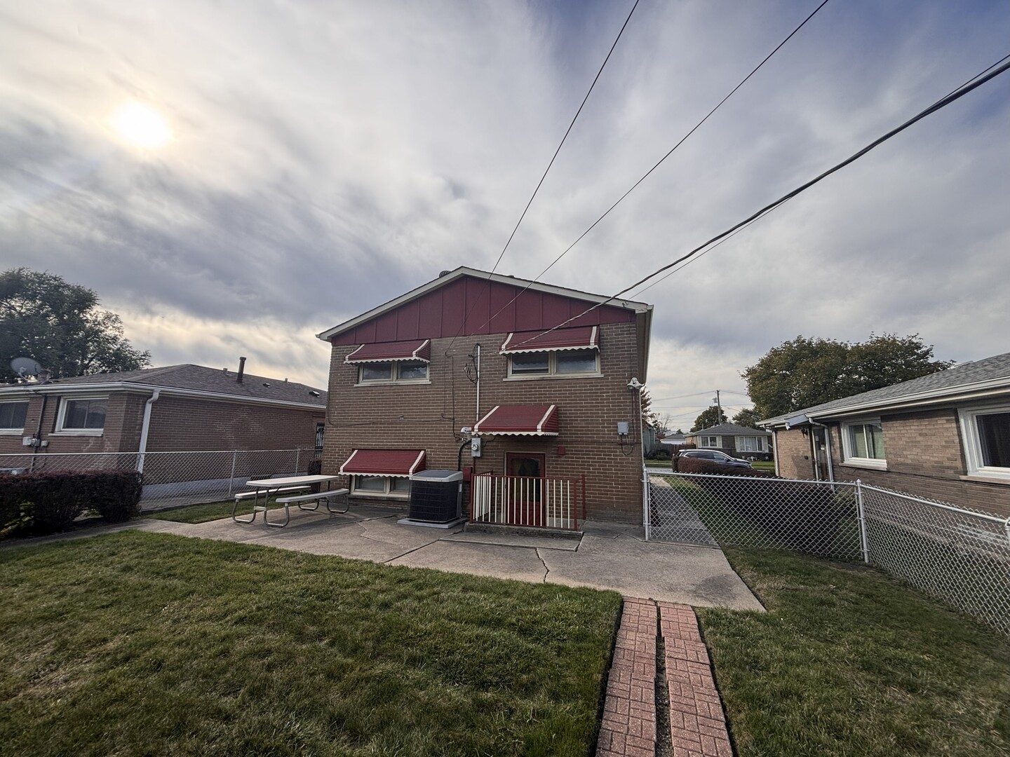 12841 S Marquette Avenue, Chicago, IL 60633