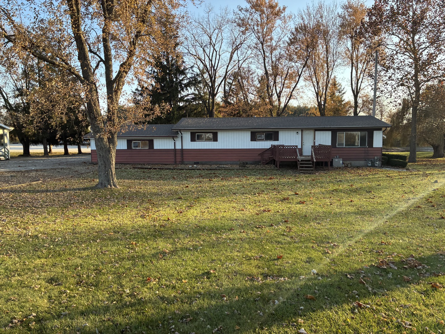 315 Corning Road, Beecher, IL 60401