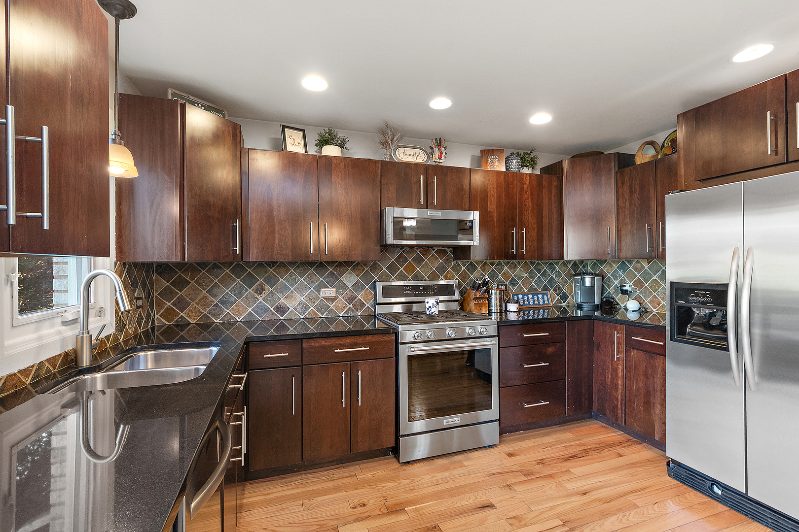 9432 Quail Trail, Tinley Park, IL 60487