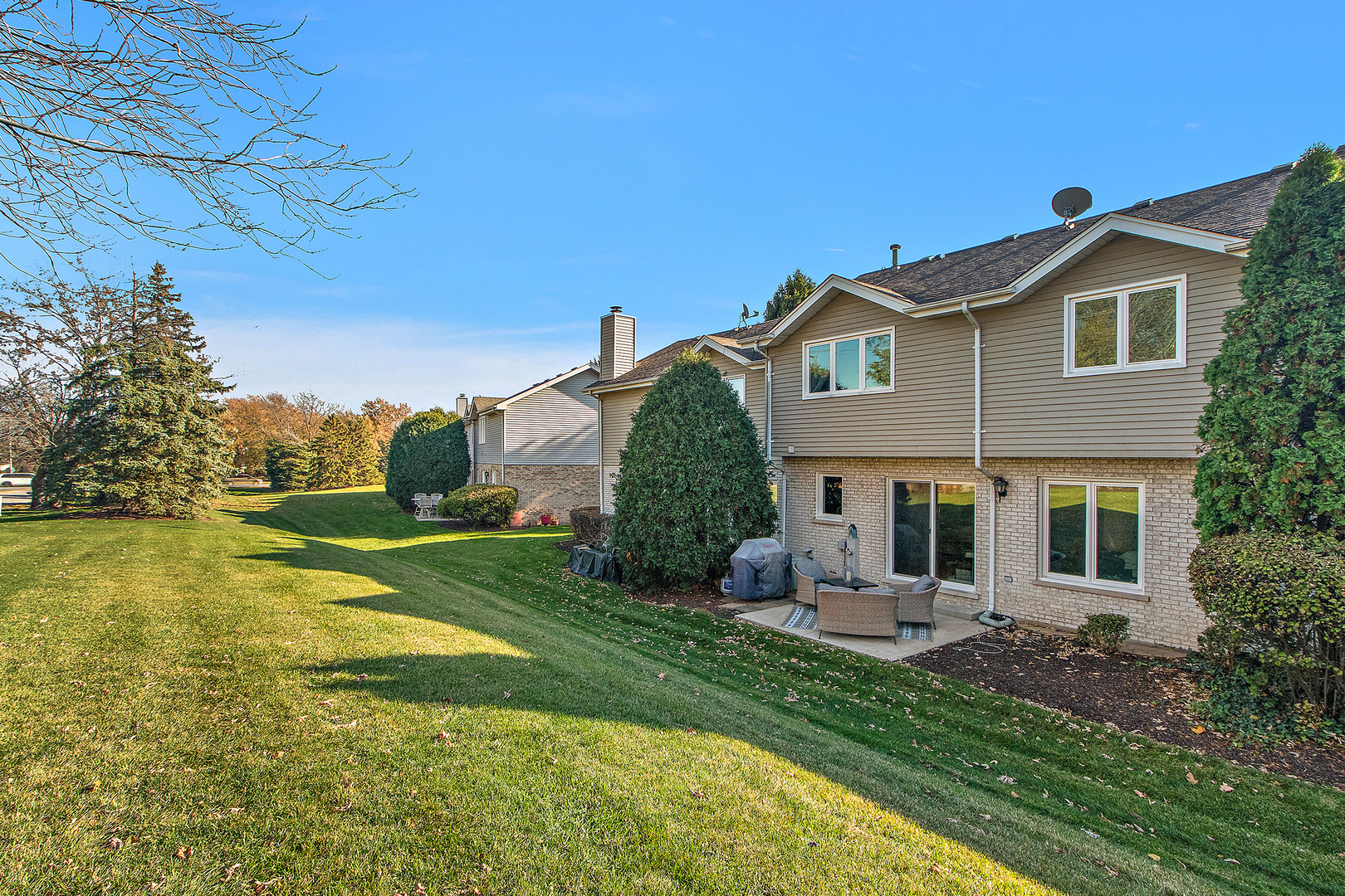 9432 Quail Trail, Tinley Park, IL 60487