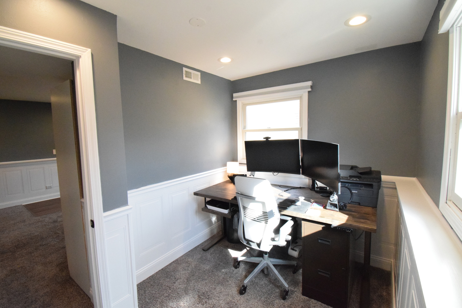 1919 Moore Avenue, St. Charles, IL 60174