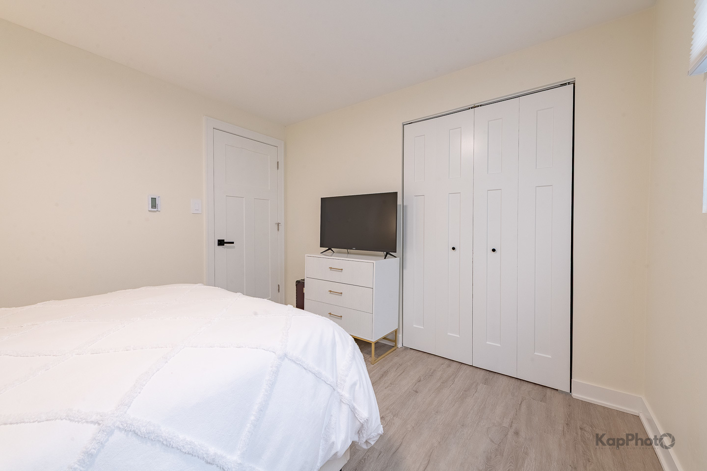 6612 W 64th Place #2W, Chicago, IL 60638