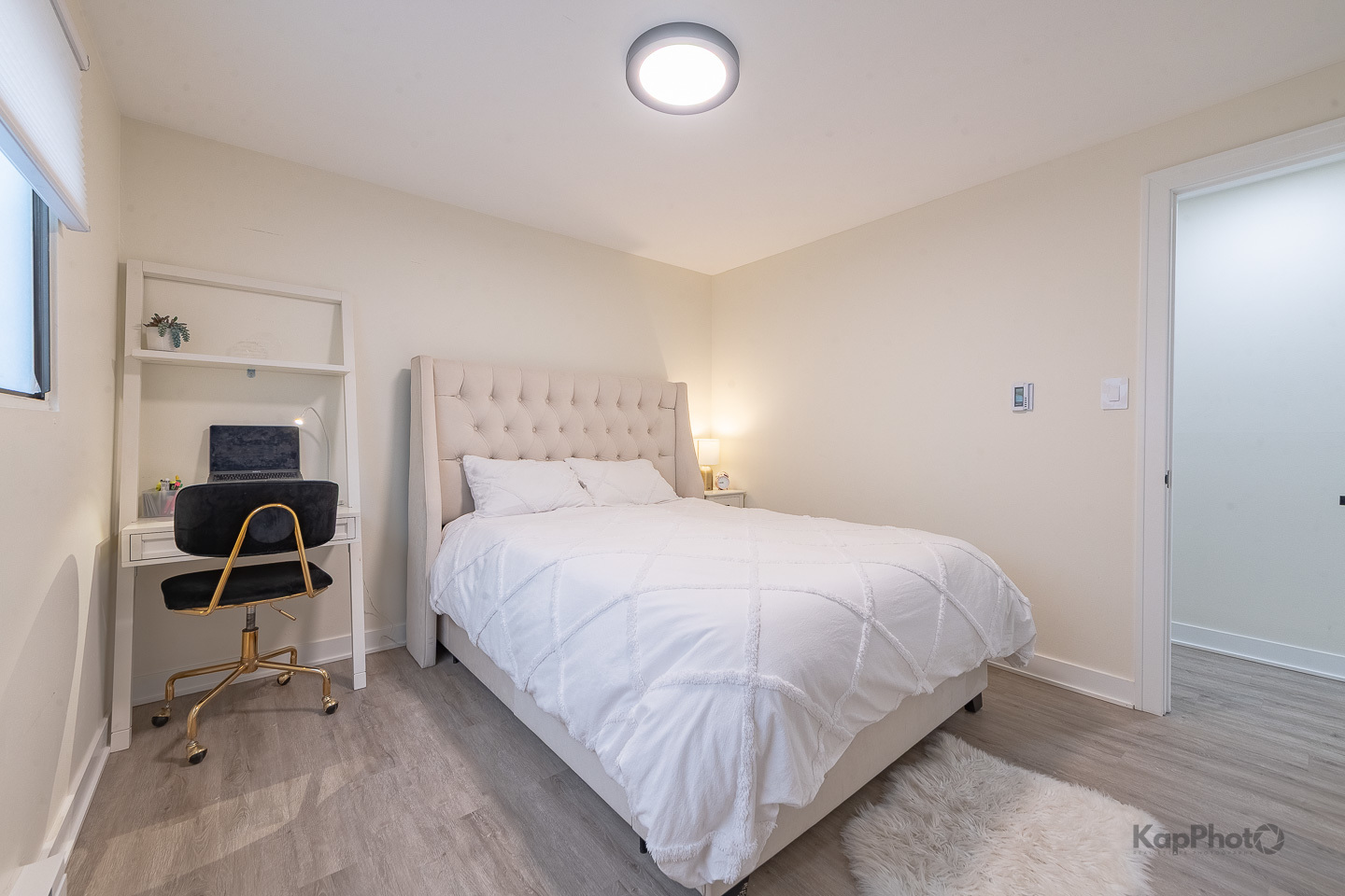 6612 W 64th Place #2W, Chicago, IL 60638