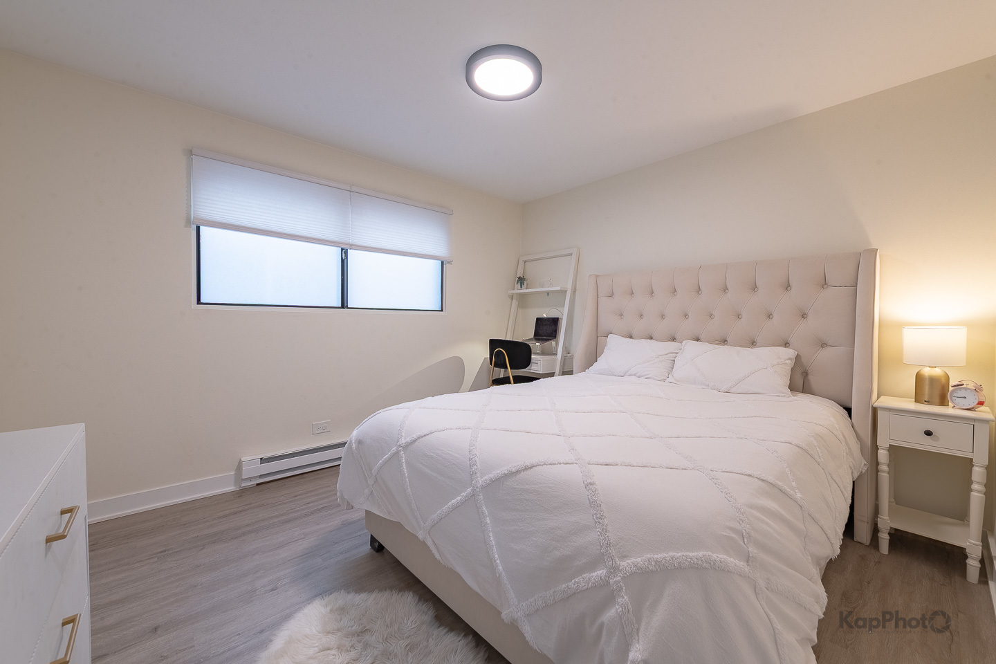 6612 W 64th Place #2W, Chicago, IL 60638