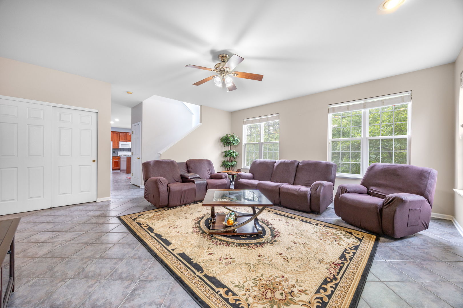 2566 Rourke Drive, Aurora, IL 60503