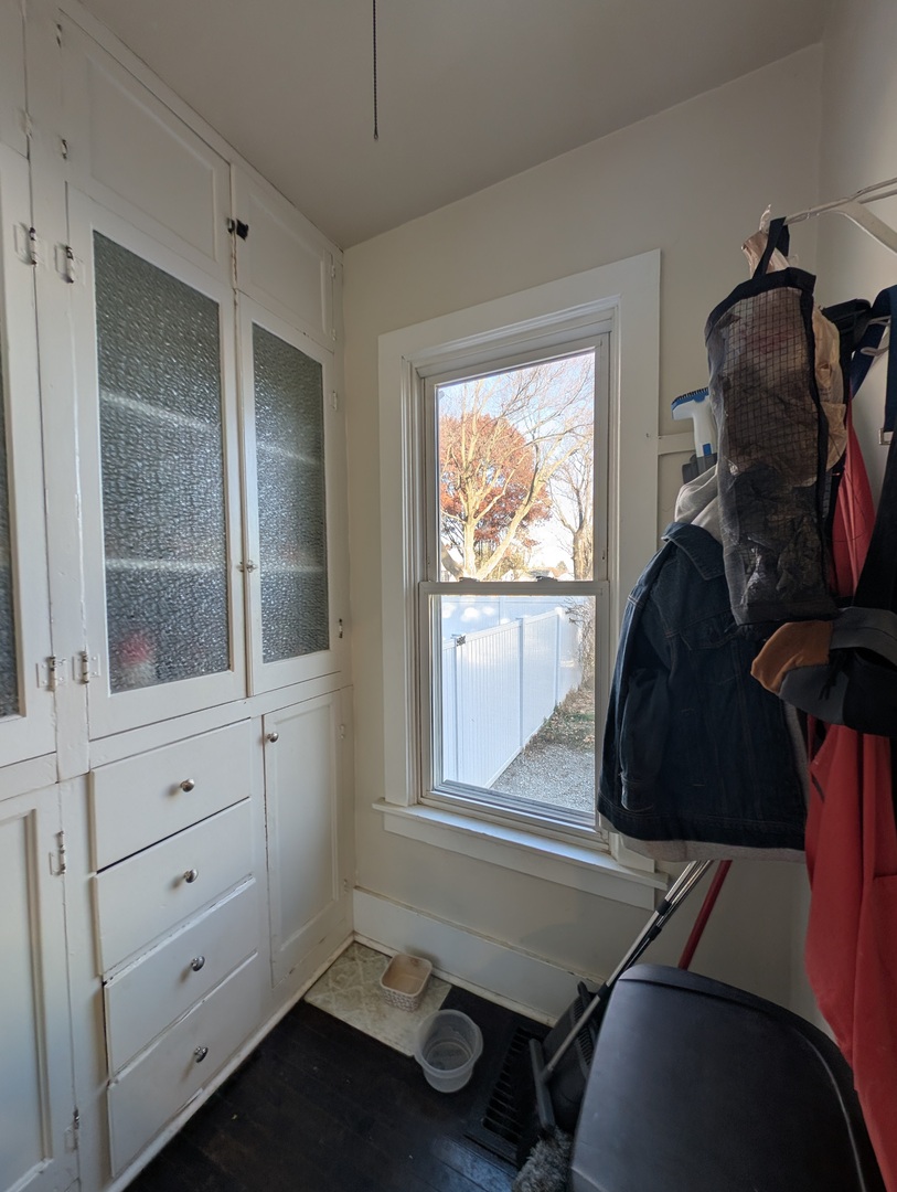 1128 Saint Vincent Avenue, Lasalle, IL 61301