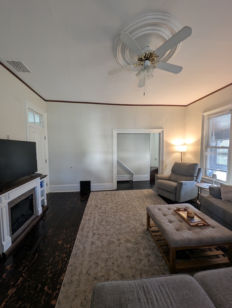 1128 Saint Vincent Avenue, Lasalle, IL 61301