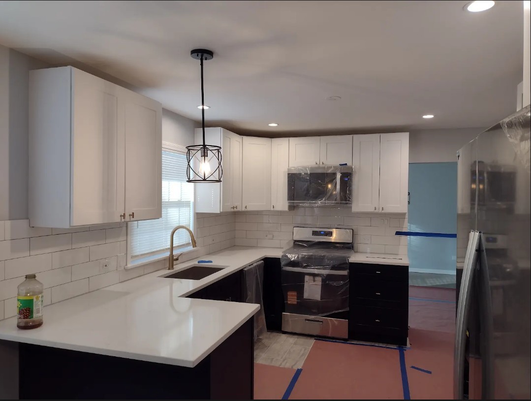 438 Hamilton Wood Road, Homewood, IL 60430