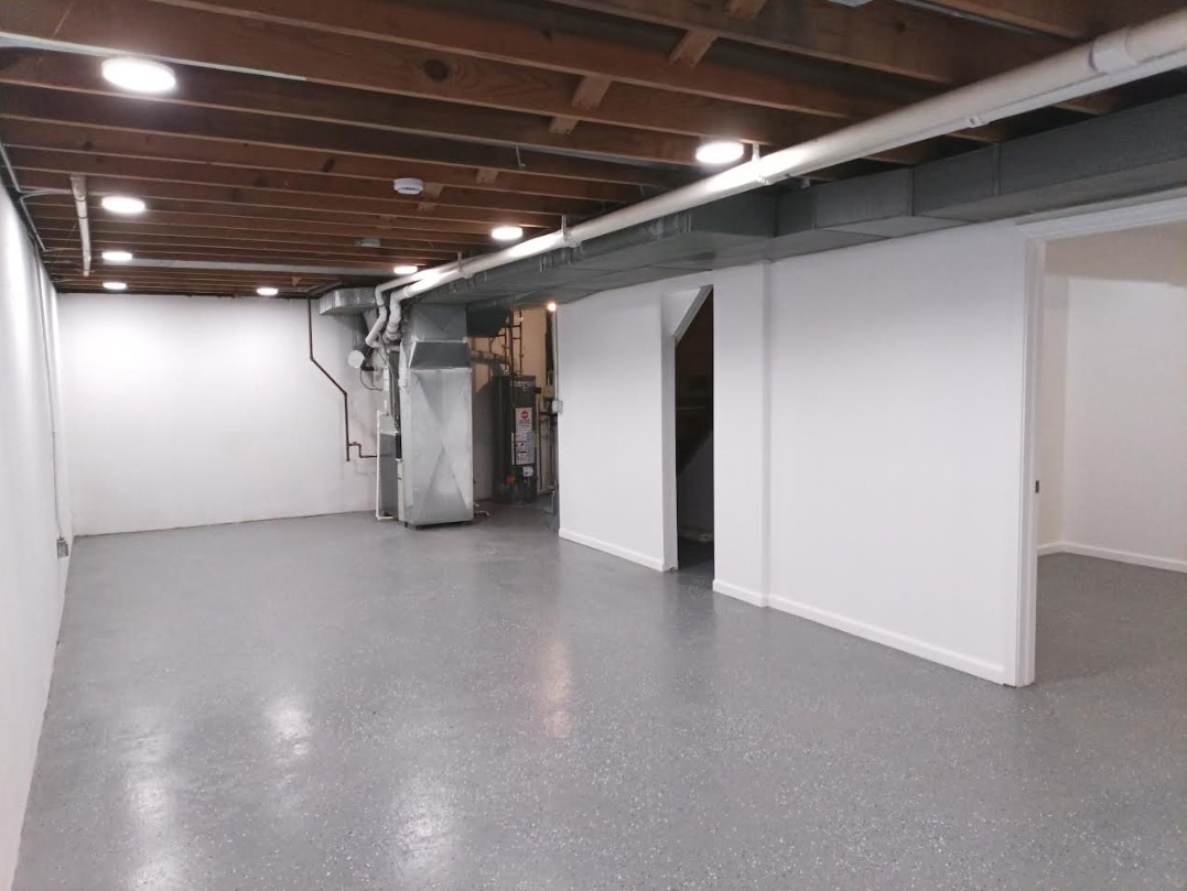 438 Hamilton Wood Road, Homewood, IL 60430