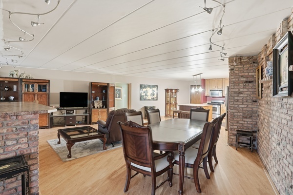 2304 Holiday Terrace #505, Lansing, IL 60438