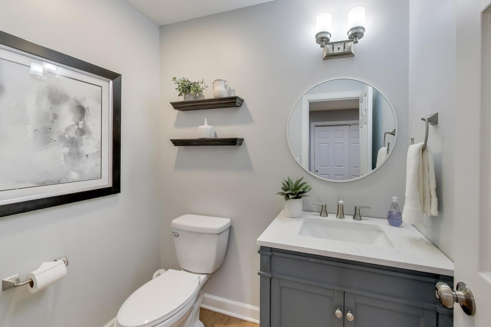 512 Blackhawk Drive, Westmont, IL 60559