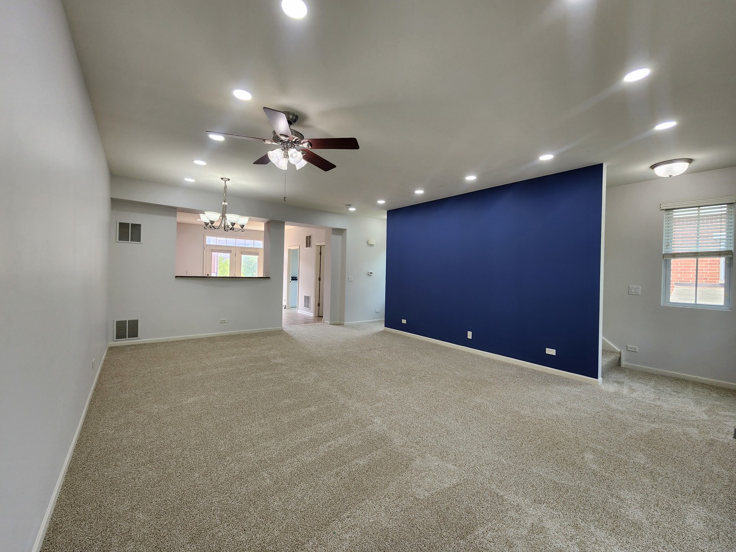 208 W HYDE Street #0, Arlington Heights, IL 60005