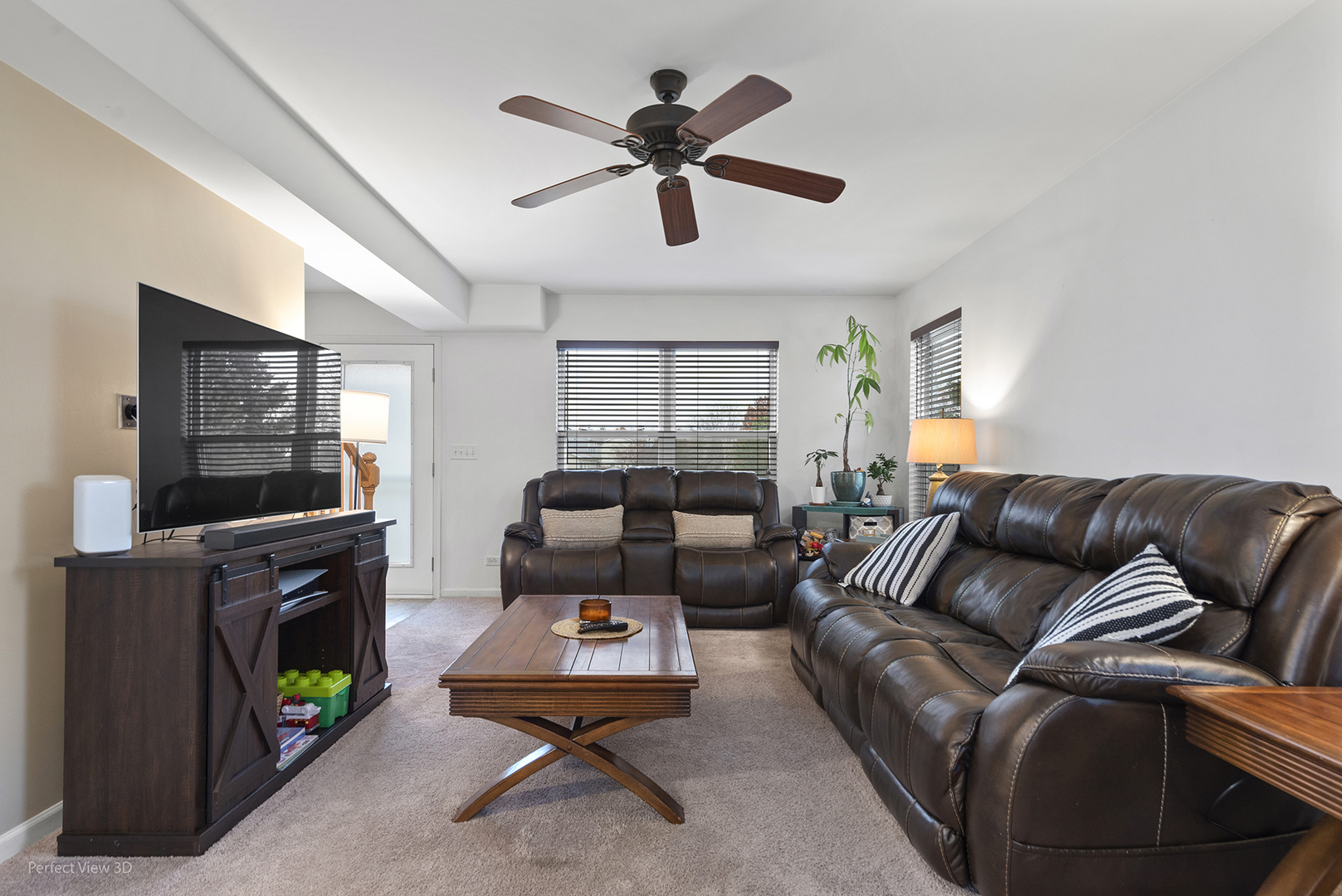 1840 Spinnaker Street, Pingree Grove, IL 60140