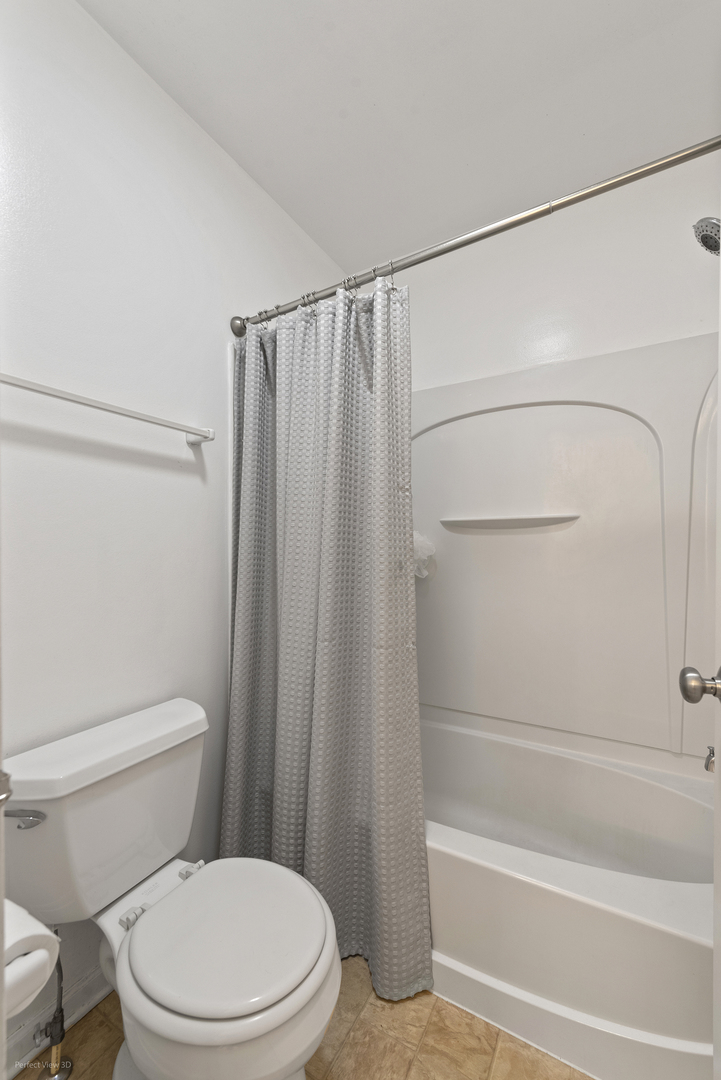 1840 Spinnaker Street, Pingree Grove, IL 60140