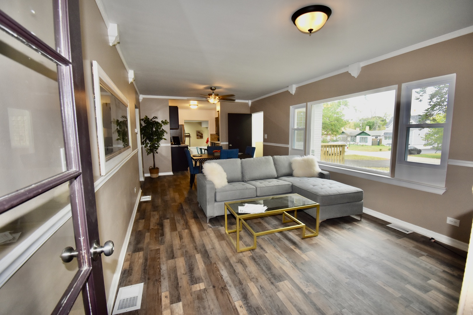 1914 Elim Avenue, Zion, IL 60099