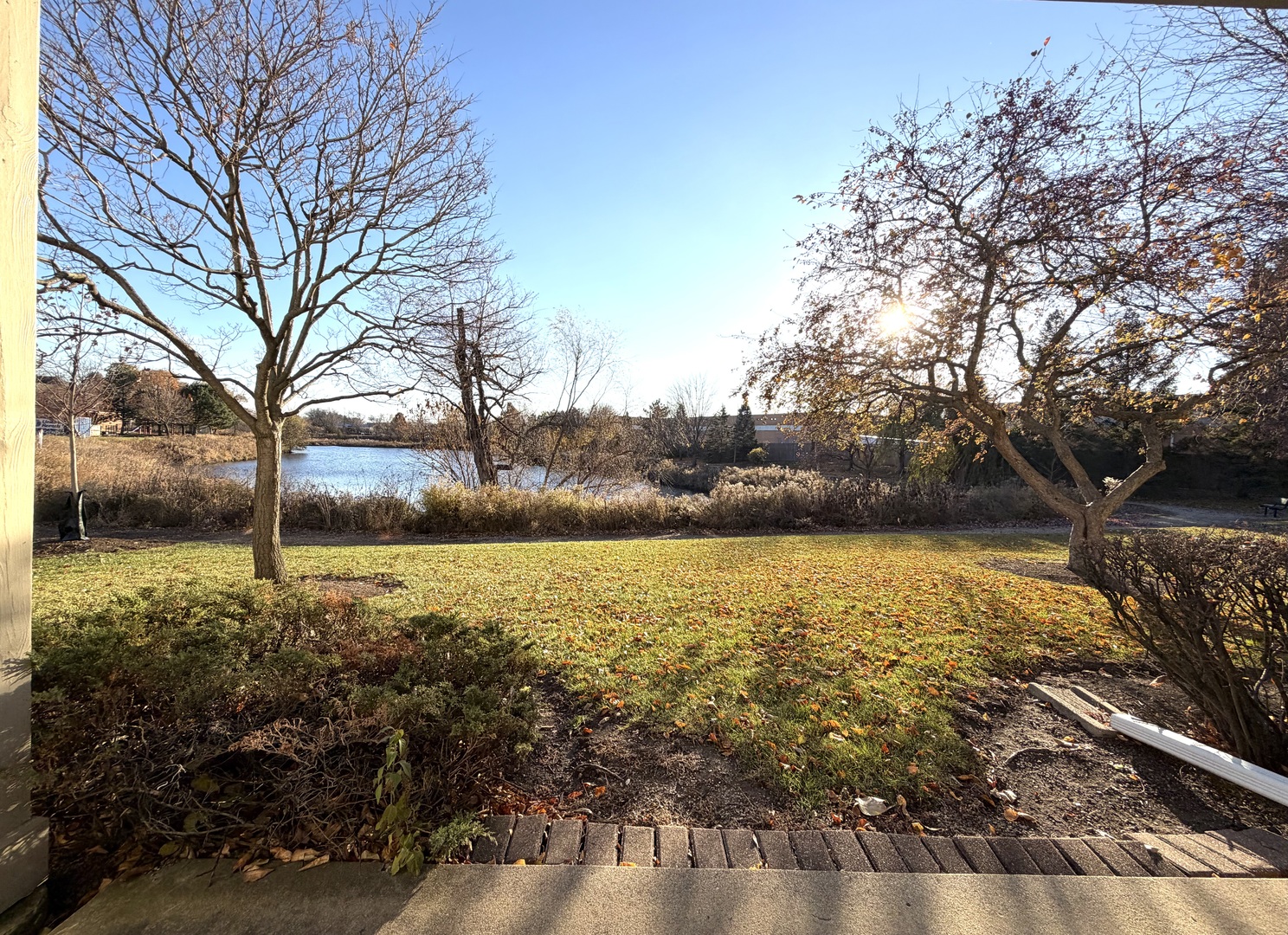 120 Stirling Lane #Z1, Schaumburg, IL 60194