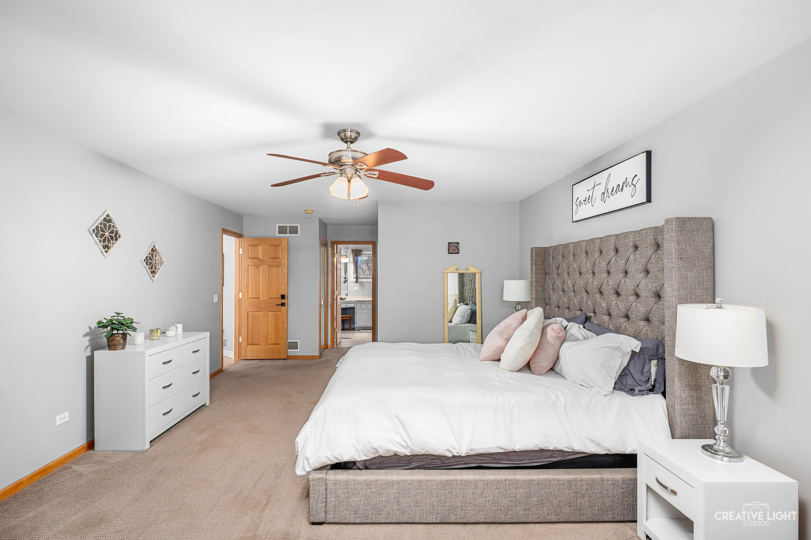 3735 W Nettle Creek Drive, Morris, IL 60450