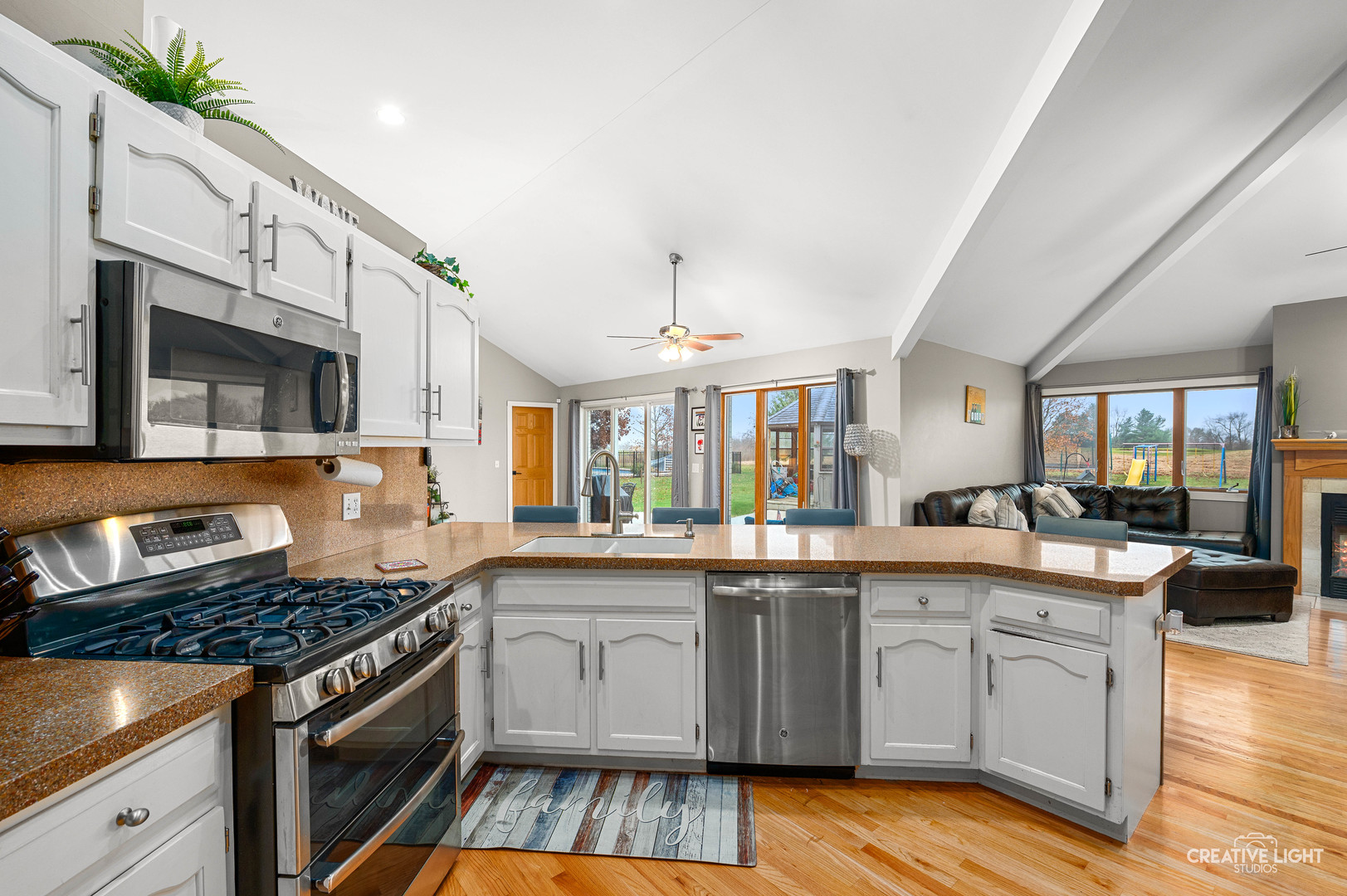 3735 W Nettle Creek Drive, Morris, IL 60450