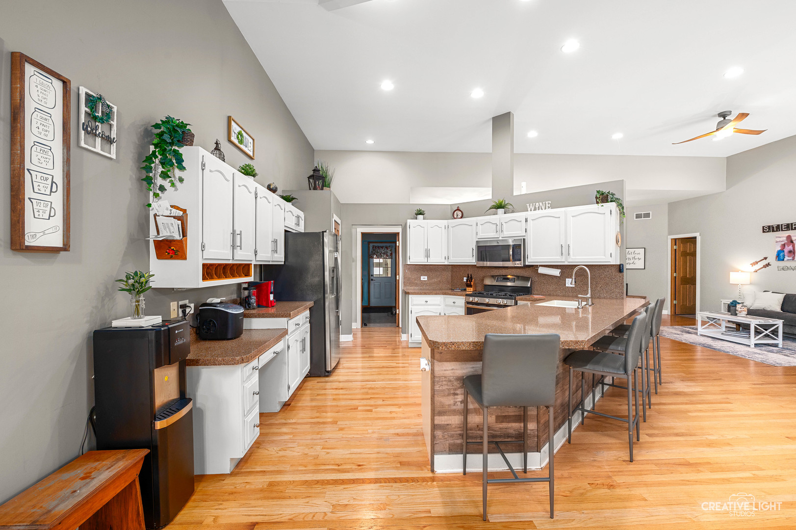 3735 W Nettle Creek Drive, Morris, IL 60450