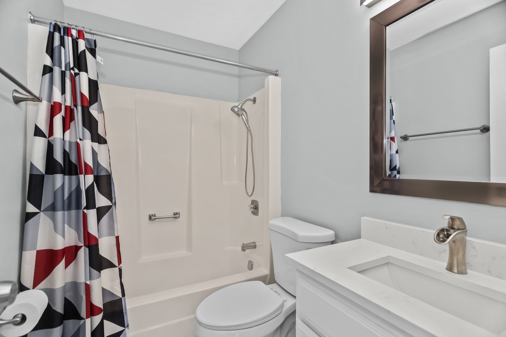 7020 ANDOVER Court #102, Woodridge, IL 60517