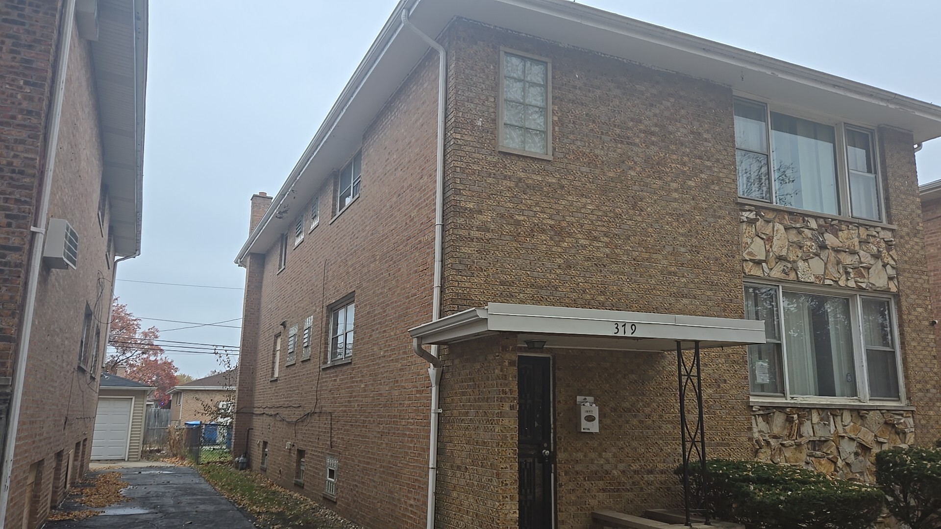 379 Madison Avenue, Calumet City, IL 60409