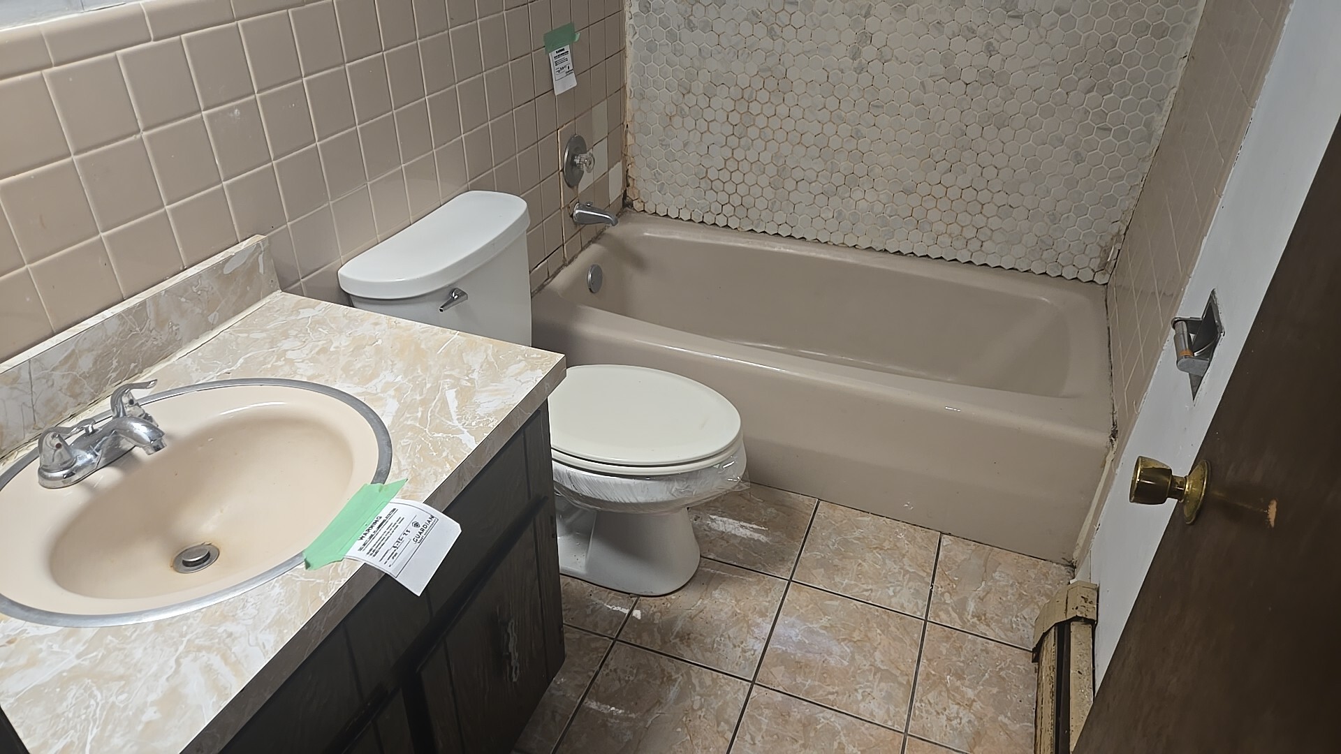 379 Madison Avenue, Calumet City, IL 60409