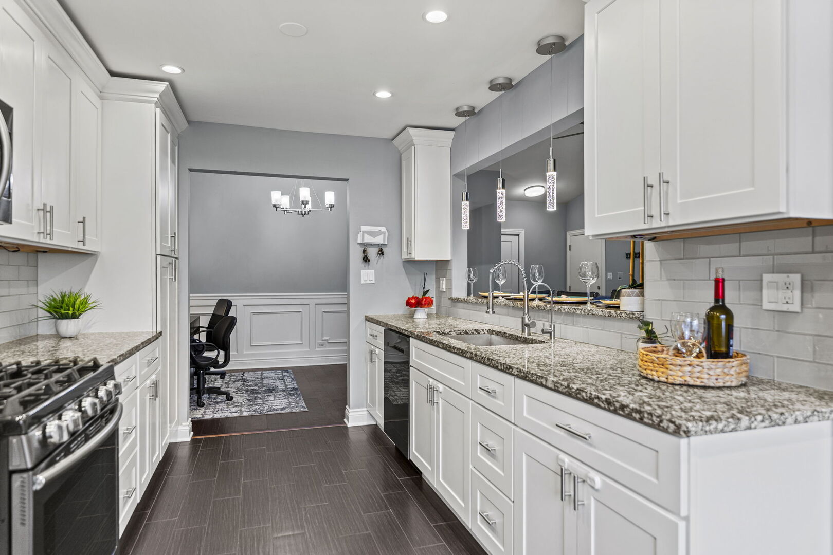 201 Walters Lane #2A, Itasca, IL 60143