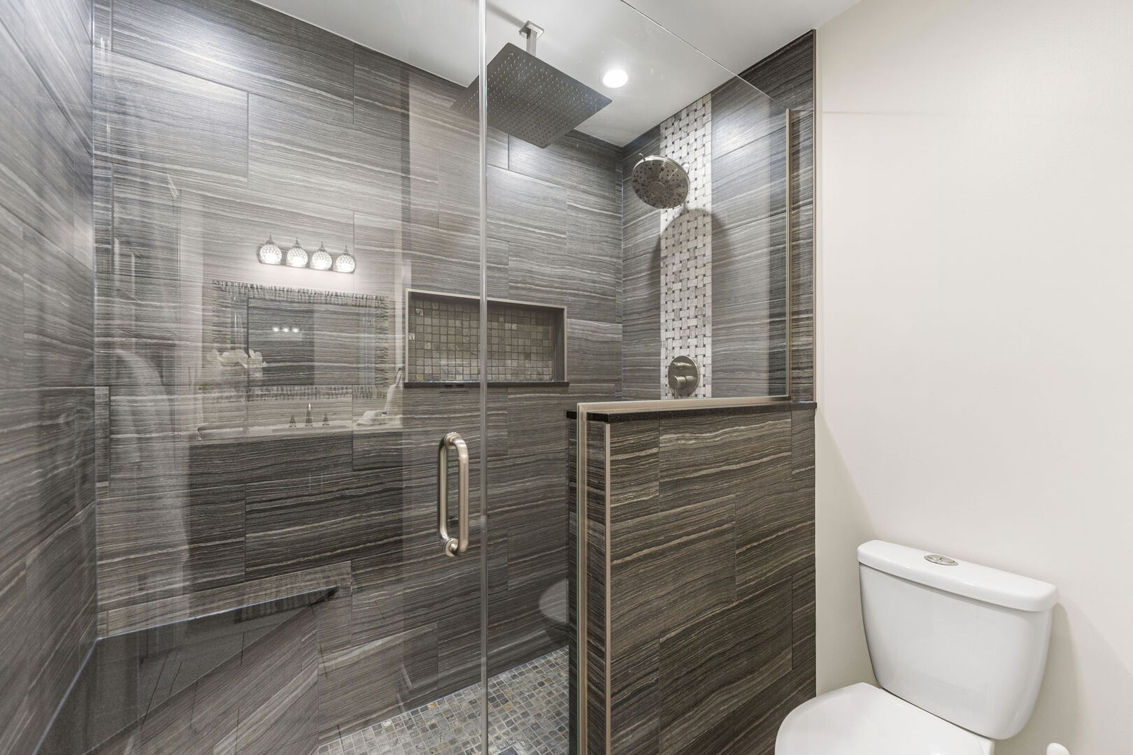 201 Walters Lane #2A, Itasca, IL 60143