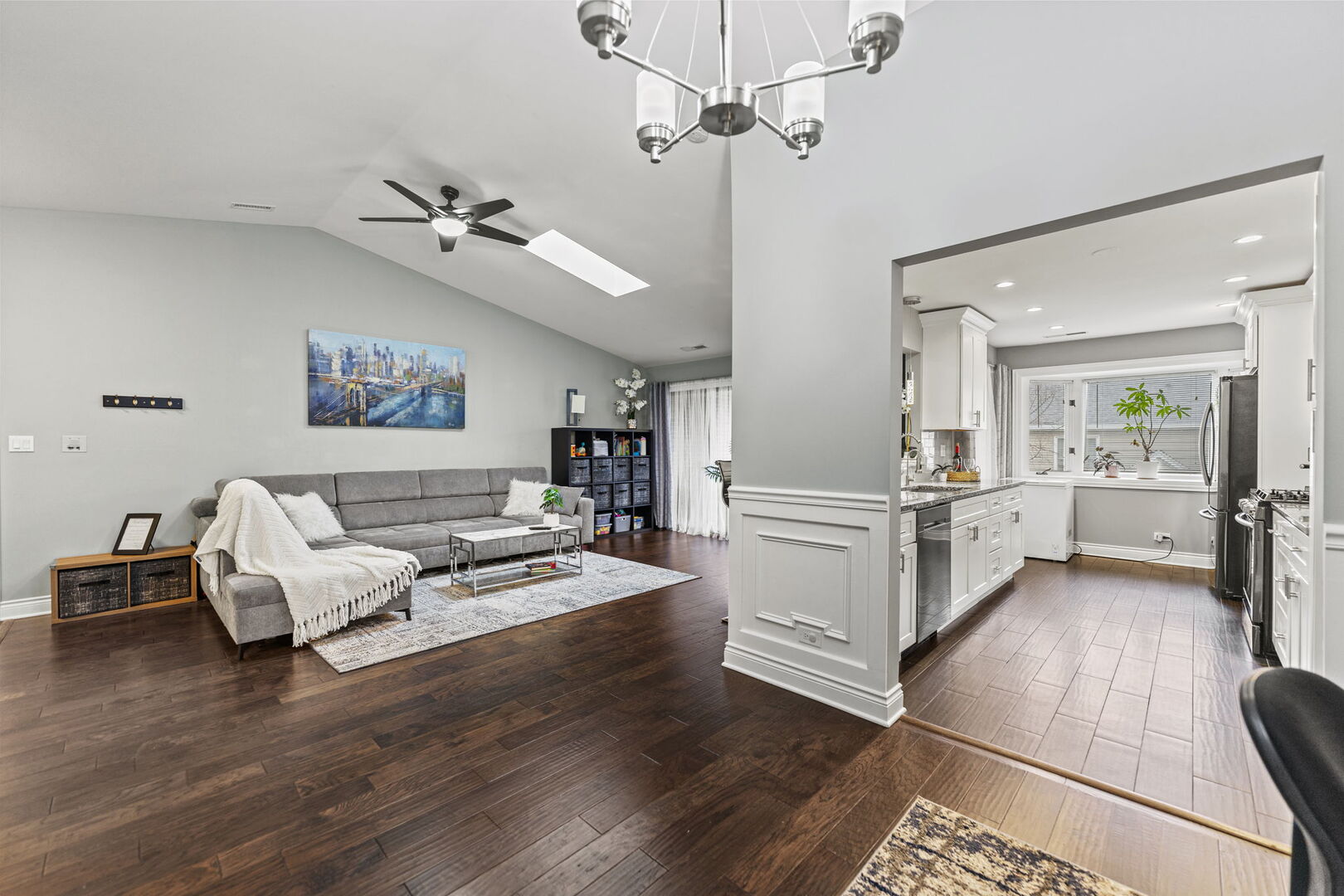 201 Walters Lane #2A, Itasca, IL 60143