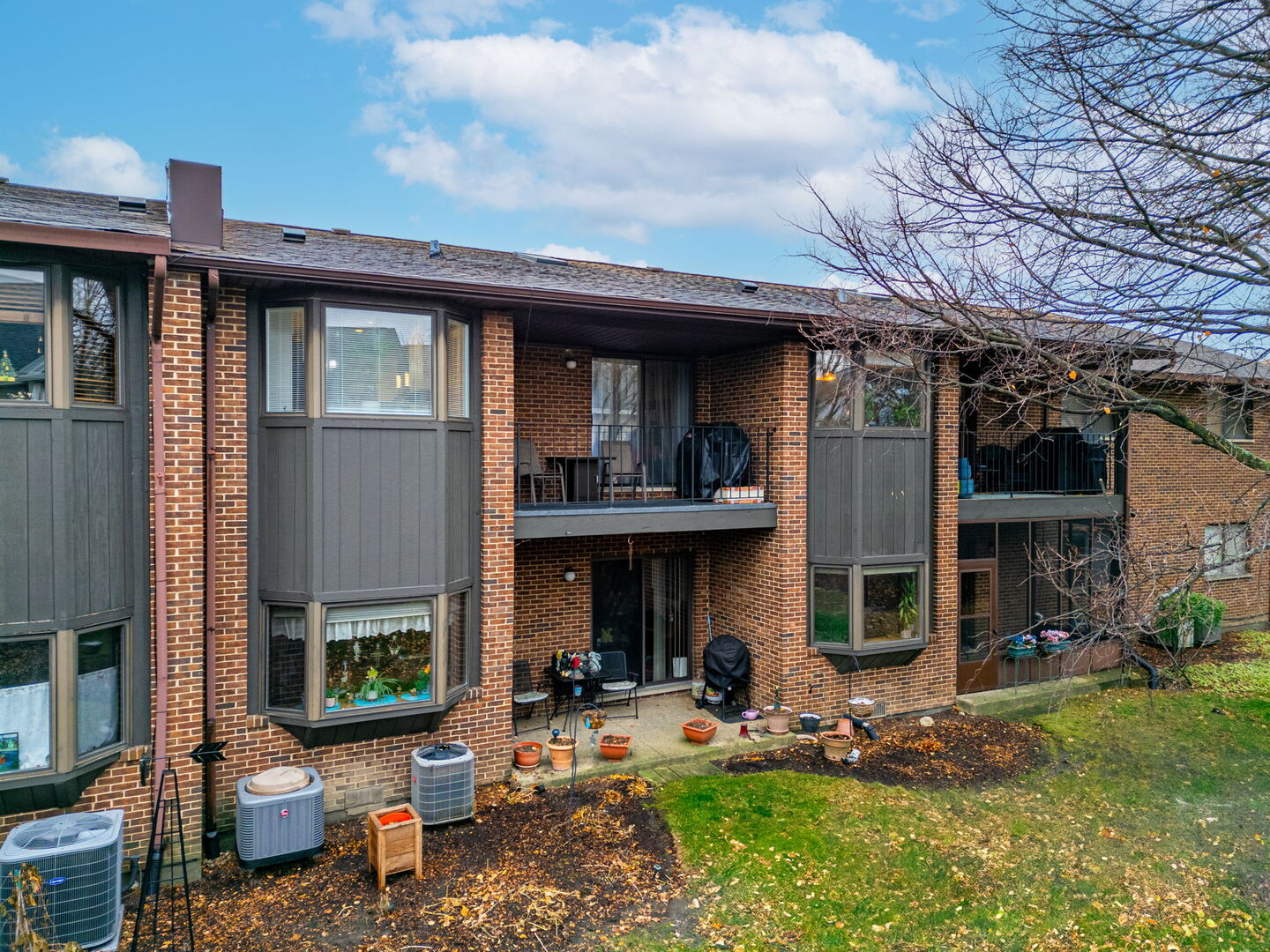 201 Walters Lane #2A, Itasca, IL 60143