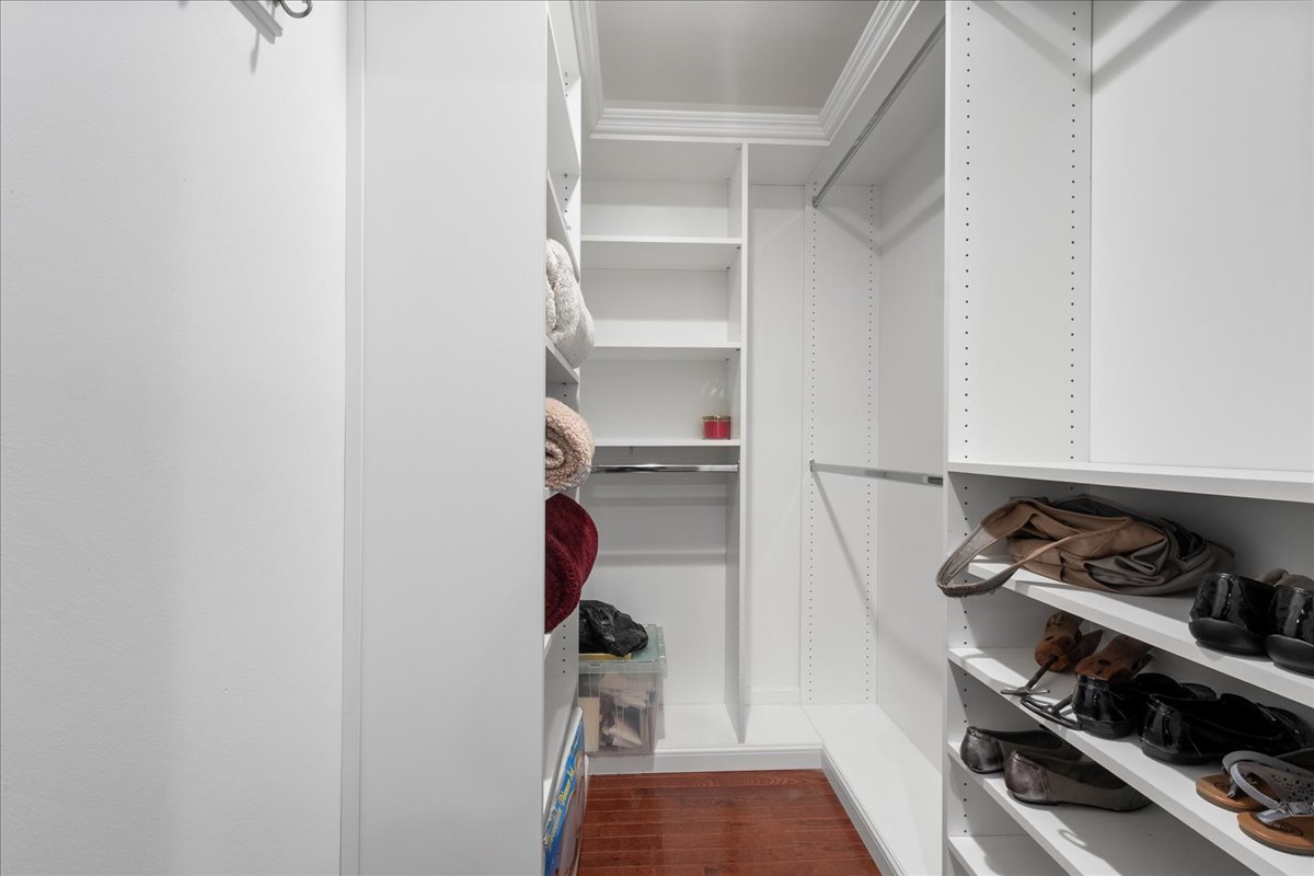 731 HIGHPOINT Court, Schaumburg, IL 60193