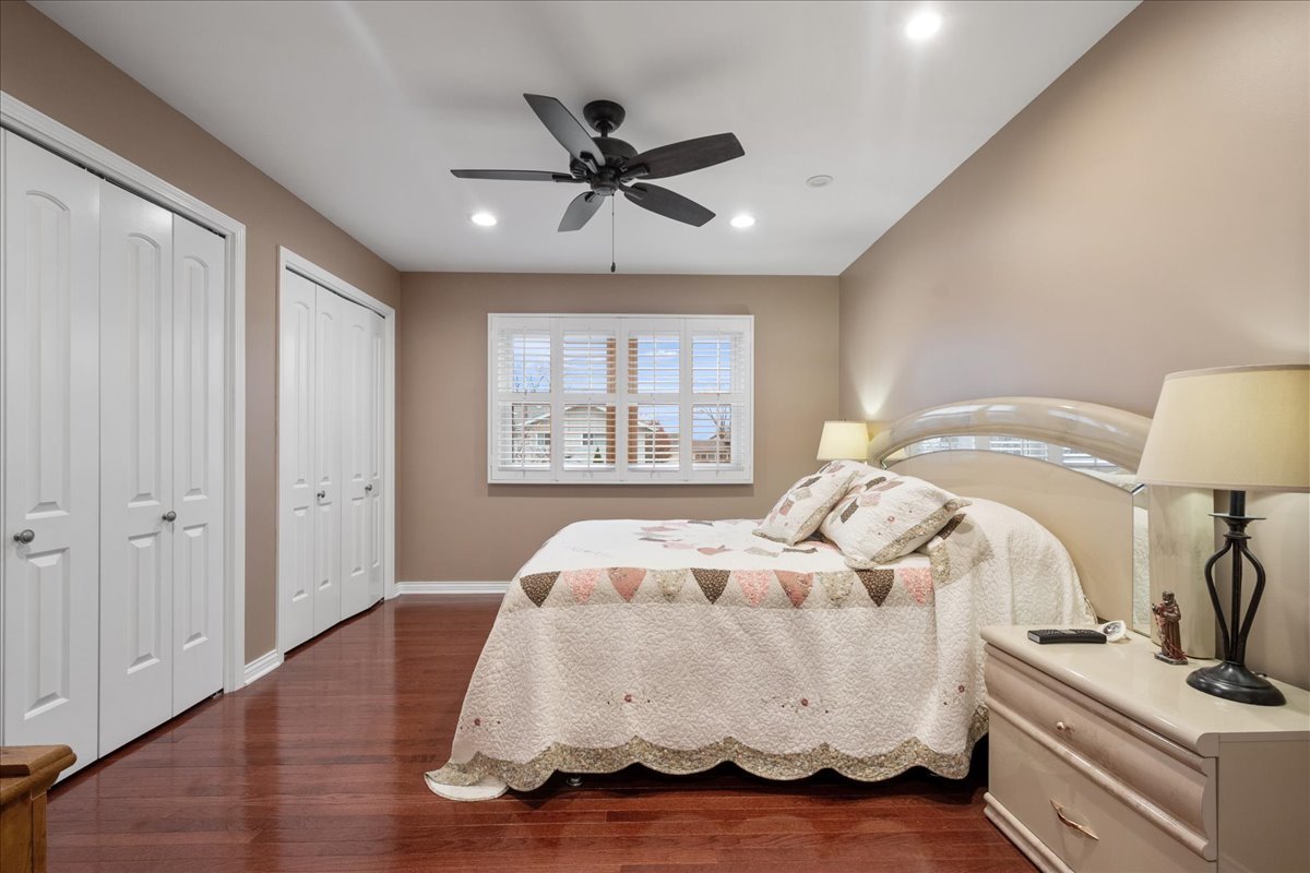 731 HIGHPOINT Court, Schaumburg, IL 60193