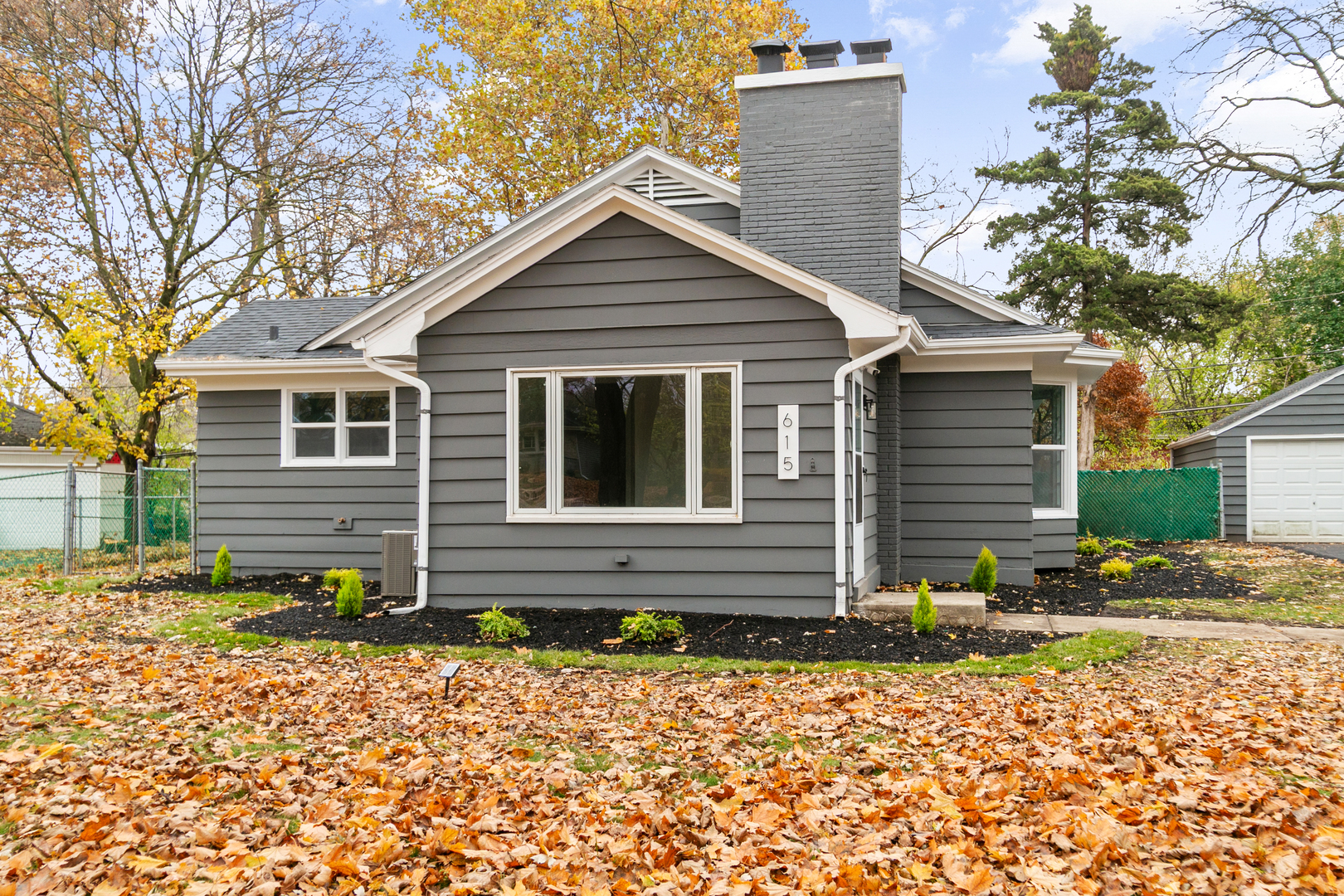 615 Polo Drive, Wheaton, IL 60187