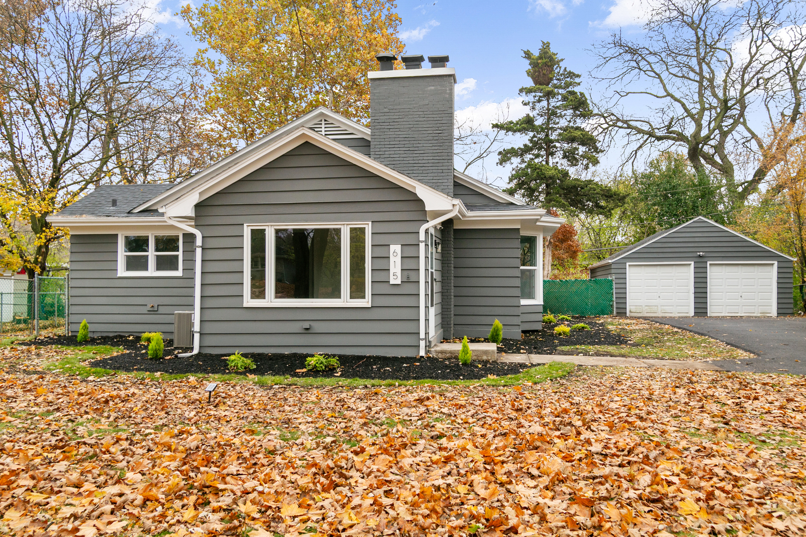 615 Polo Drive, Wheaton, IL 60187