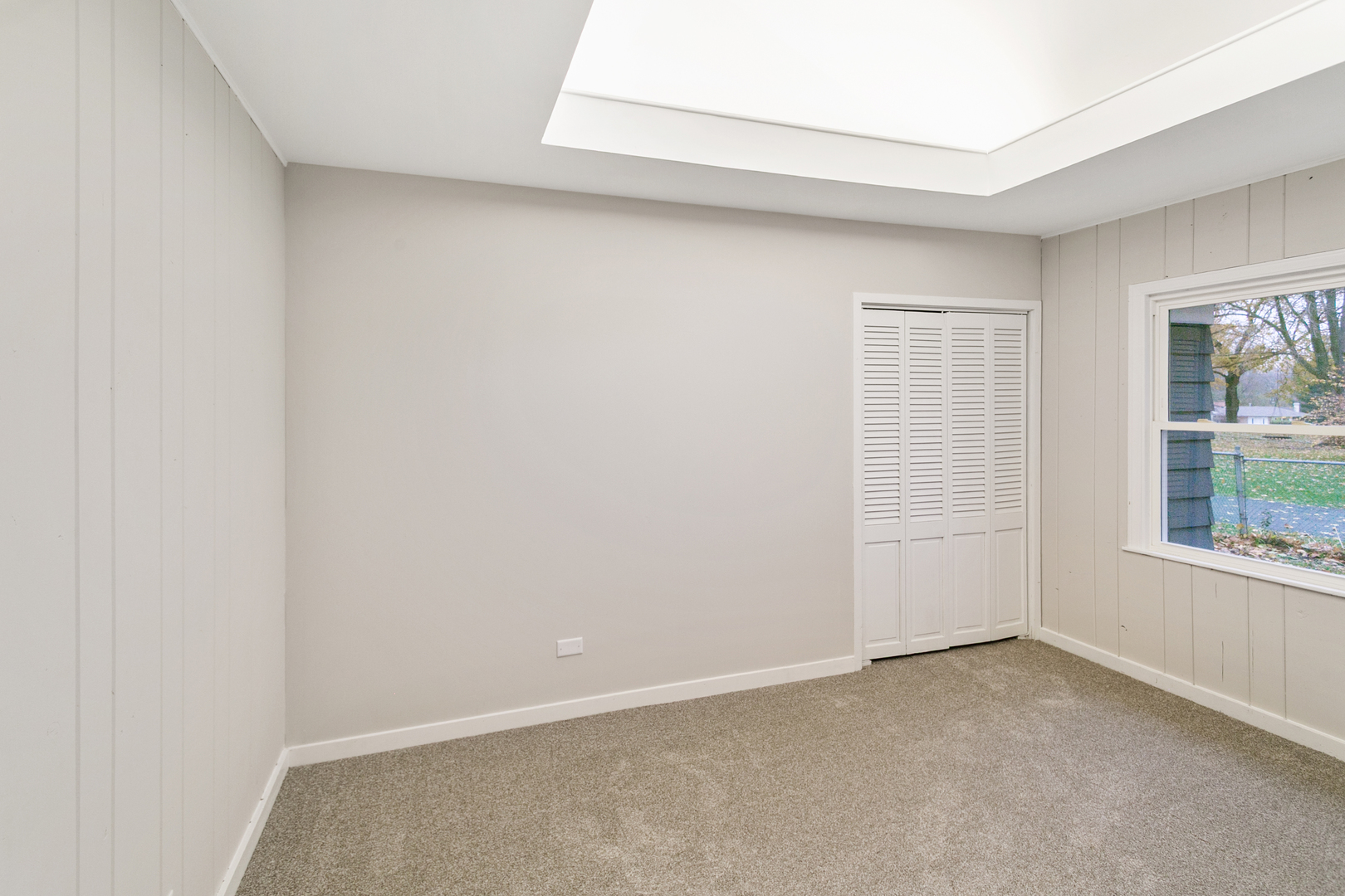 615 Polo Drive, Wheaton, IL 60187