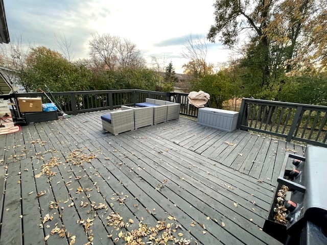 233 Charlotte Lane, Bolingbrook, IL 60440