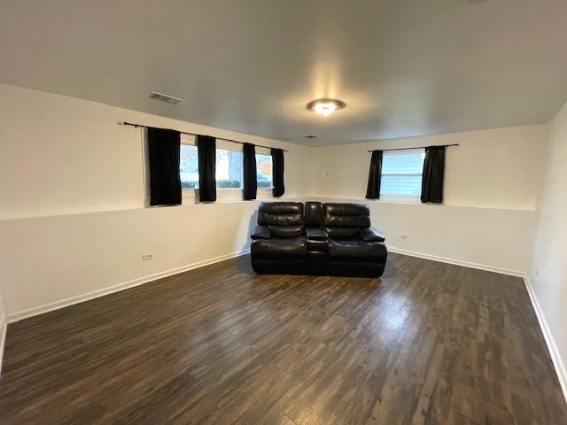 233 Charlotte Lane, Bolingbrook, IL 60440