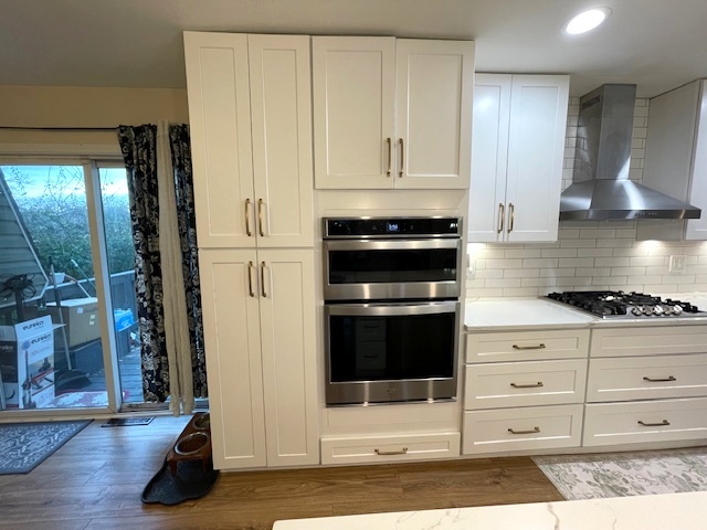 233 Charlotte Lane, Bolingbrook, IL 60440