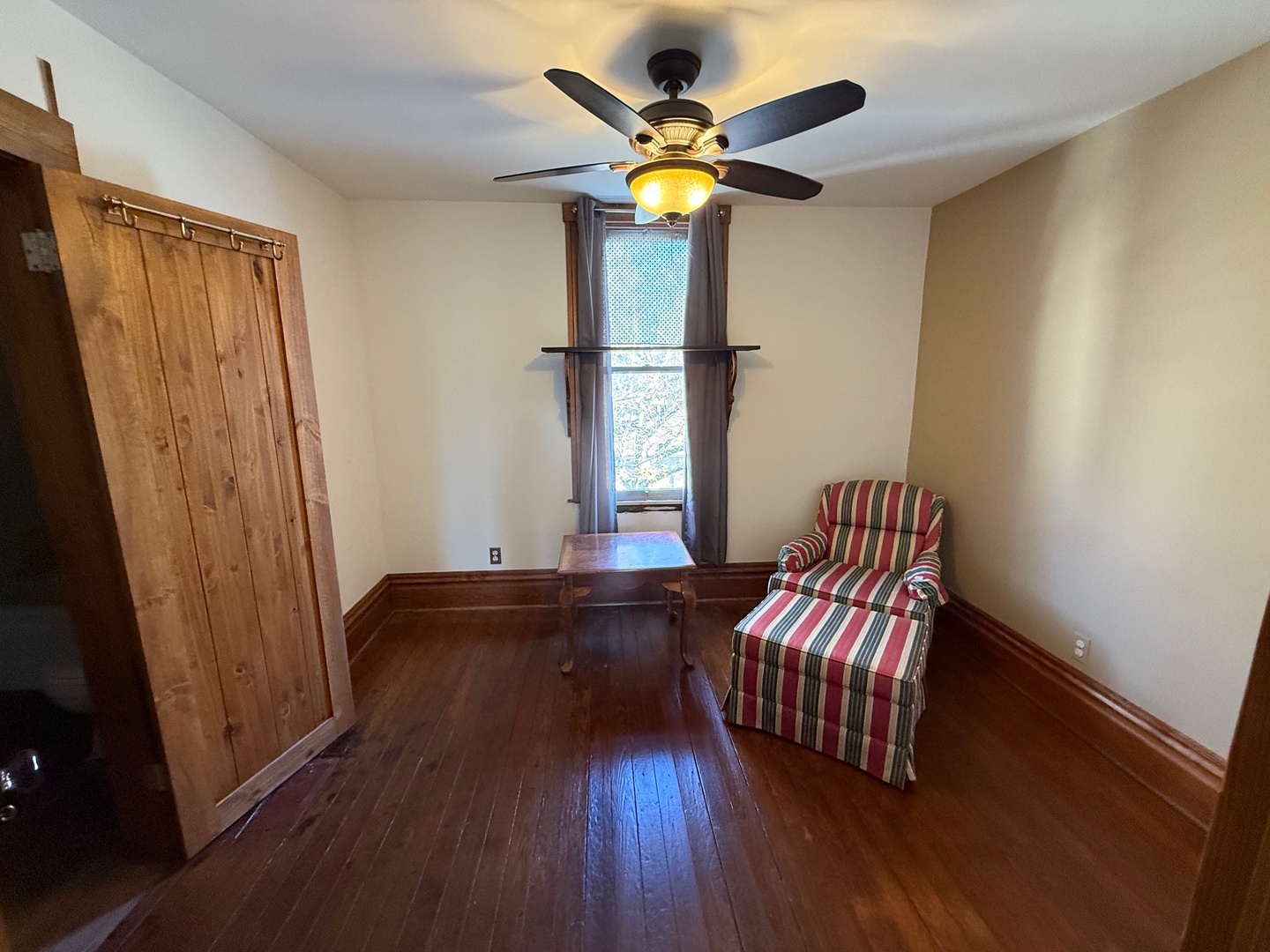 2809 Gabriel Avenue, Zion, IL 60099