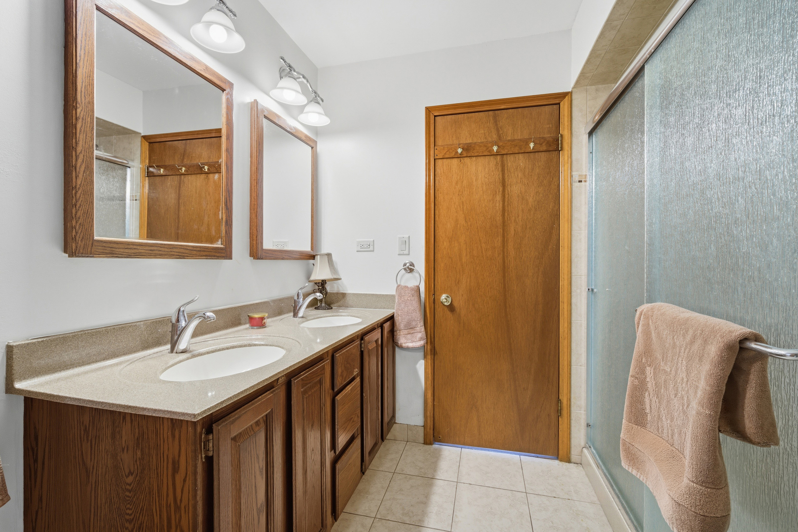 13310 W Greenview Drive, Wadsworth, IL 60083