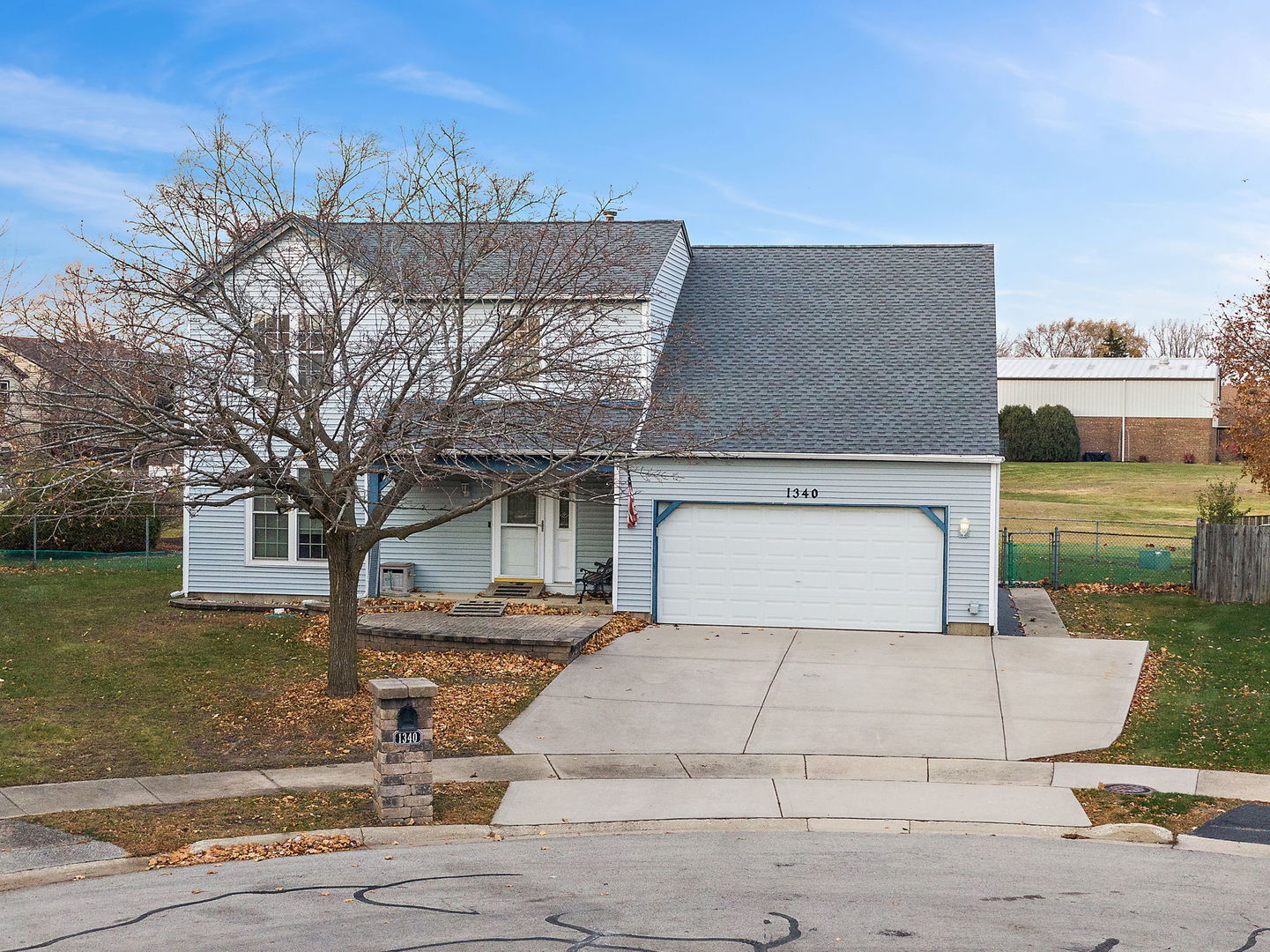 1340 Nantucket Court, Carol Stream, IL 60188