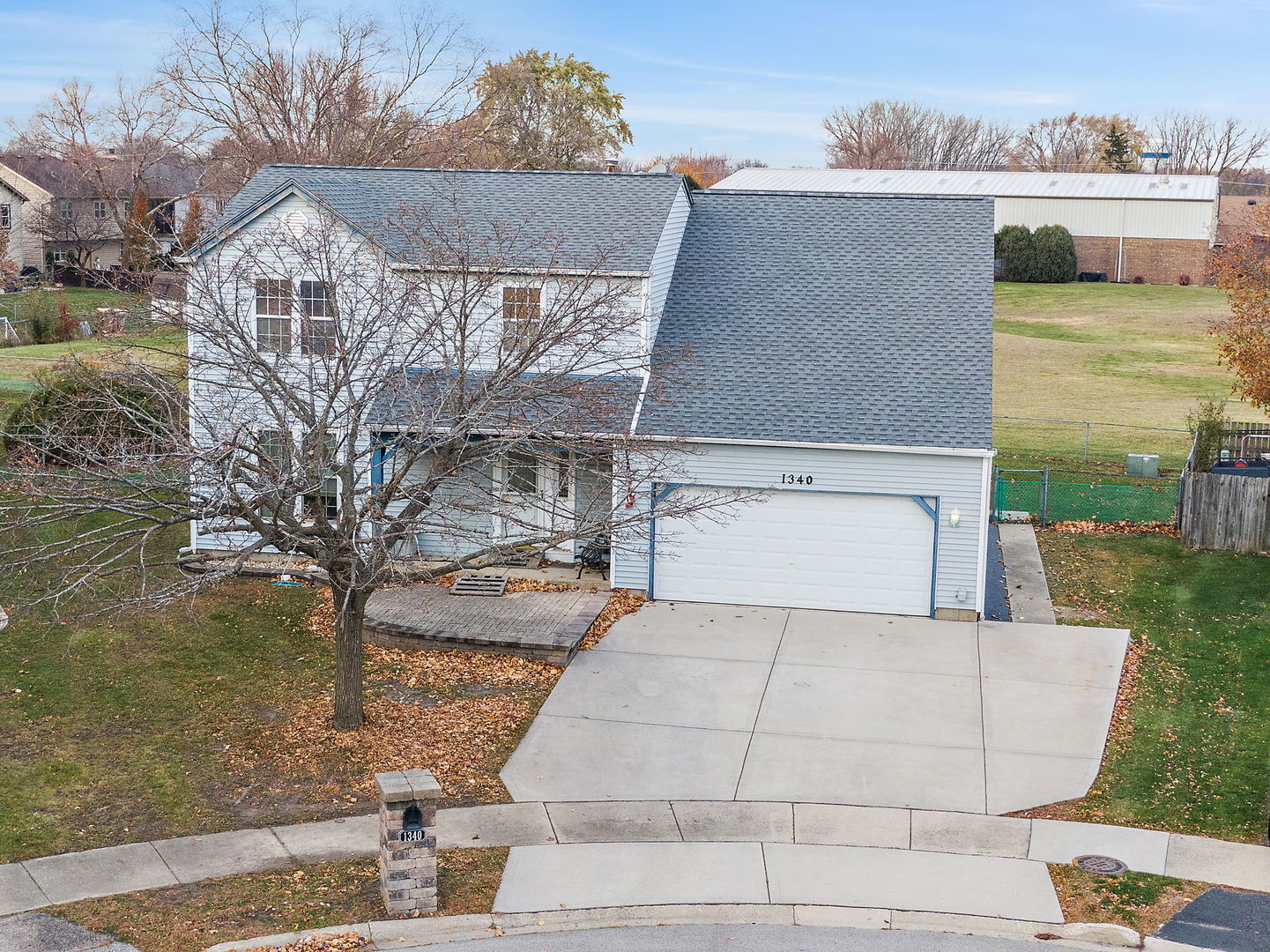 1340 Nantucket Court, Carol Stream, IL 60188
