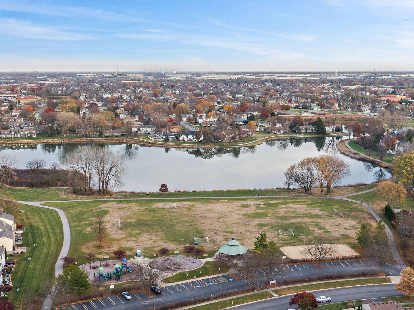 1340 Nantucket Court, Carol Stream, IL 60188